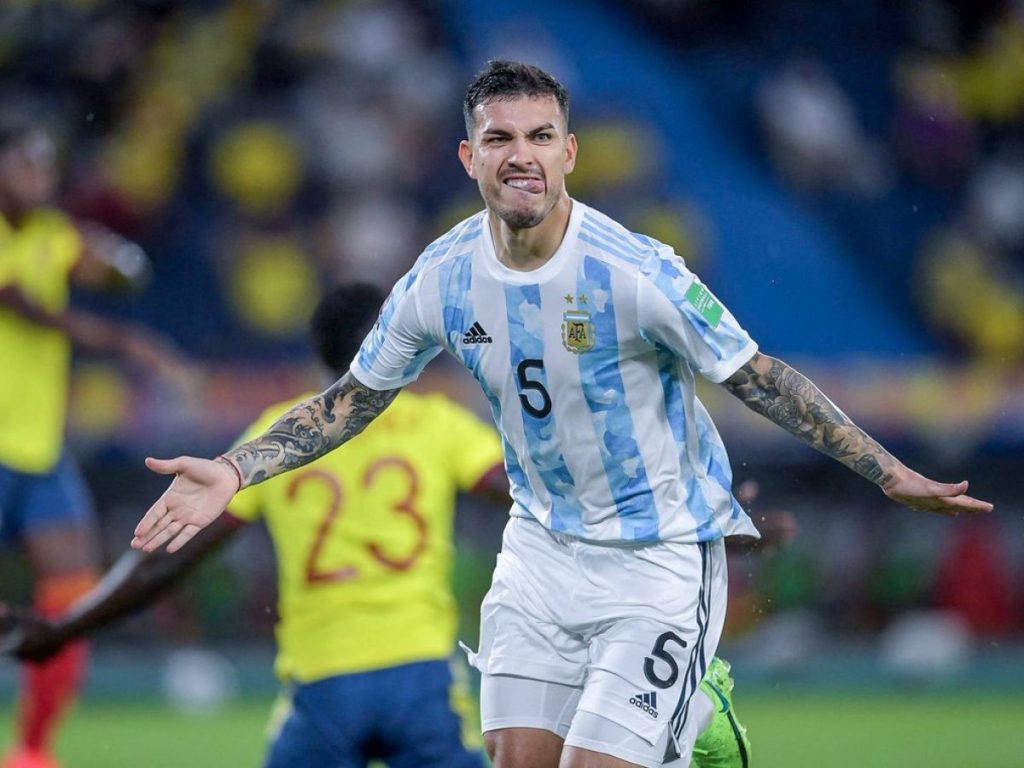 Paredes giành vô số danh hiệu với Argentina Paredes giành vô số danh hiệu với Argentina